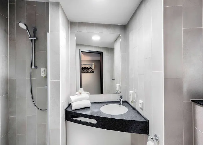 B&B Hotel Frankfurt-West